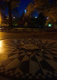 Central park dark, 2021 yapımı central park dark filmini hd kalitesinde izle. A Walk In The Dark In Central Park New York Cliche