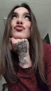 😚😘🤩😍❤🥰😄😀😃☺😆😁😛