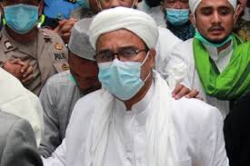 Habib muhammad rizieq bin hussein shihab, lc., m.a., dpmss. Menyerahkan Diri Rizieq Shihab Terancam 6 Tahun Penjara Pontas