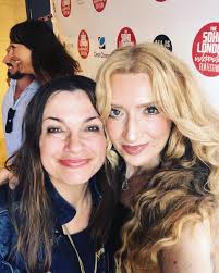 Liz Farahadi (@lizfarahadi)