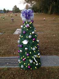 Solar lights will give you inside or outside wonderful lighting.i have more projects, diy ideas. Pin By Darline Grebe On Headstone Ideas Cemetary Decorations Grave Decorations Gravesite Decorations