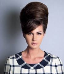 Beautiful Fringe Hairstyle Short Hair Updo Short Hair Styles Easy Vintage Hairstyles
