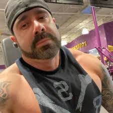 Jerrod Abbott's Instagram, Twitter & Facebook