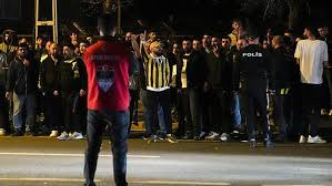 Fenerbahçe fans stormed Samandıra! 'Management resign' shouts