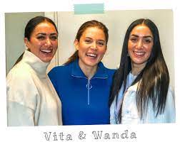 Slik reagerte tvillingene vita og wanda (27) da de måtte skille lag. Vita Wanda I Studio Na Er Det Min Tur Til A Forsvare Meg