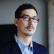 Learn about the Mentors helping entrepreneurs in our program