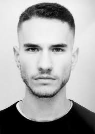 Pin Von Adamm Auf Beau S Herrenfrisuren Frisuren Haare Schneiden Manner