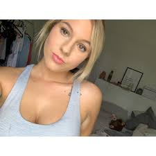 Chloe Maynard (@_chloemaynard) • Instagram photos and videos