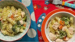 Toddler Curly Salmon Pasta Recipe Recipe Salmon Pasta Recipes Salmon Pasta Toddler Meals
