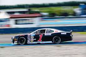 Unmodified stock cars were not built for this type of work, so nascar decided to allow nascar claims race teams are spending less time repairing their cars, more time on the track, and a typical nascar pit stop lasts from 12 to 14 seconds while seven people completely refuel the car and. Jennifer Jo Cobb Returns To Euro Nascar Action At Brands Hatch Nascar Whelen Euro Series