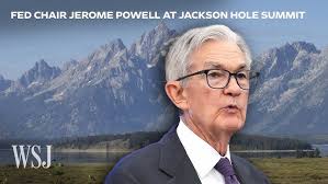 What an intelligent child he is. Just check his intelligence.