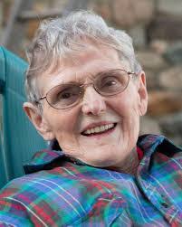 Elizabeth Ault's Instagram, Twitter & Facebook