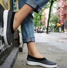 Best Non Orthopedic Shoes For Hammertoes 7 Chic Solutions Shoe Recipe Orthopedic Shoes Hammertoe Shoes