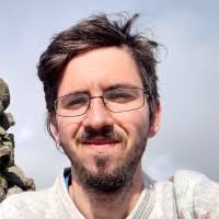 2400+ profilů „Perz“