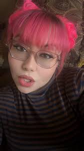 Henlo mumther… can please do my makeups? Thnx.