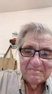 Randall Loos's Instagram, Twitter & Facebook