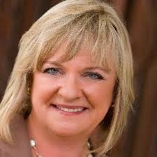 Doris Carlin (@SHOWN1)