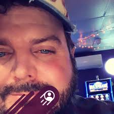 The Reds have signed right-handed reliever Pierce Johnson, per Jon Heyman.  Johnson, 34, spent all of last season with the Braves compiling a 3.05 ERA  in 59 innings. He is an 8-year