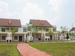 Senarai tahun 2020 menyaksikan penyusutan jumlah kekayaan sebanyak 7% dari tahun 2019 kepada $79. Bahasa Cendana Puncak Bestari Puncak Alam For Sale Worldwide Holdings Berhad New Property Nuprop