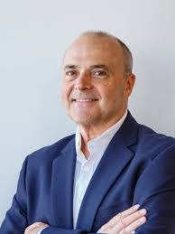 Bill Beeler's Instagram, Twitter & Facebook