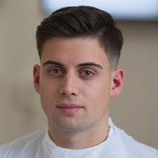 Pour ceux d'entre vous qui veulent créer une coiffure pour hommes, nous fournissons une application qui peut vous aider à trouver une idée et. Coiffure Homme 2018 Printemps Ete Les Tendances Capillaires A Adopter
