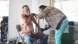 It's not known exactly how many people have weakened immune systems in the u.s., but studies show that as many as 4% of americans. 5u6yotypnra Ym