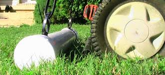 Ever wondered how to achieve a beautiful striped lawn? Homemade Diy Lawn Striping Kit