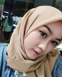 Kumpulan ilmu dan pengetahuan penting wanita cantik hijab kartun. Gaya Foto Selfie Hijab Kekinian Sendiri Hijabfest