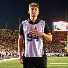 Denim Edwards (@denim_edwards)