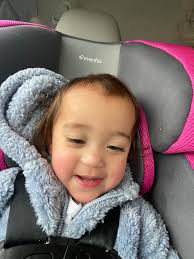 I know there's always someone to share with Available for pickup I have ⭐️  1 gallon of whole milk ⭐️ 1 loaf of honey whole wheat bread ⭐️ 1 box of  Quaker