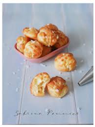 Chouquettes Faciles Comme Chez Le Boulanger Sab N Pepper Recette En 2020 Recette Facile Recette Chouquette Facile