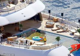291,981 likes · 1,205 talking about this. Inside The 400million Insane Luxury Yacht That Leo Dicaprio Hired To Watch And Enjoy The World Cup In Style Luxury Yachts Yacht Boats Luxury