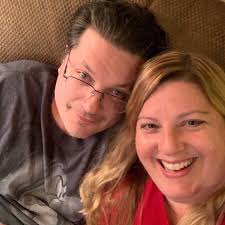 How do Dungeon Masters deal with lack of commitment to their games?