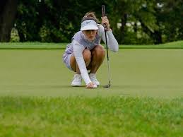 Tall with a weight of 68 kg. Michelle Wie West Preparing For Birth Of First Child And A Possible Return To Golf In 2020 Golf News And Tour Information Golf Digest
