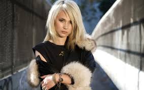 Jueves, 19 de noviembre de 2020. Juno Temple Wallpaper Resolution 1920x1200 Id 994837 Wallha Com