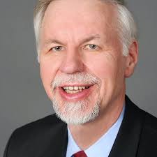 Leading With Questions: How Leaders Find the Right Solutions by Knowing  What to Ask: Marquardt, Michael J.: 9780787977467: Amazon.com: Books