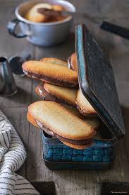 Les Milano Cookies Biscuits Sandwichs Au Chocolat Recette En 2020 Langue De Chat Recette Facile Recette