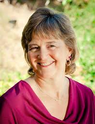 Janet Cleary's Instagram, Twitter & Facebook