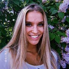 Mia Beard's Instagram, Twitter & Facebook