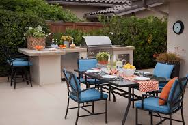 With stone, brick, and other exterior options, these grills offer form and function with options for extra burners, storage, and more. 30 Fresh And Modern Outdoor Kitchens