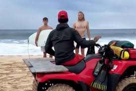 Pipeline Lifeguard Reams Out Surfers Who Disobeyed His Orders