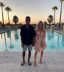 Acompañado del atacante david neres, del ajax de amsterdam, arboleda participaba en una fiesta ilegal en un establecimiento localizado en la zona este de são paulo, la ciudad más golpeada por. Football Wags David Neres And His Girlfriend Kira Enjoying
