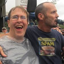 Should carry ultralight chairs to festival?