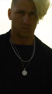 "You gotta look deep to find the deep things, if all you do in ur life is  stay at the surface you'll never find anything worth exploring", #explore  #adventure #travel #trendingreels #trending #music