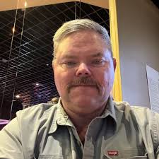 Crab Legs are now included in the price of our FRIDAY All-You-Can-Eat  BUFFET. 🦀 Fridays