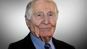 Toni Maier's Instagram, Twitter & Facebook