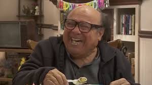 32 Crazy Moments With Danny DeVito's Frank Reynolds On It's Always Sunny In  Philadelphia