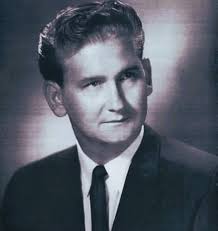 Did you know that Bob Dylan, George Harrison, Jeff Lynne, and Tom Petty  were part of the legendary supergroup *The Traveling Wilburys*? Formed in  1988, this all-star collaboration also included Roy Orbison,