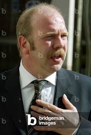 Image of DON SIMMS FATHER OF VCJD VICTIM JONATHAN SIMMS SPEAKS TO