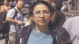 Balloon artist awarded €22,500 for injuries after her car was rear-ended